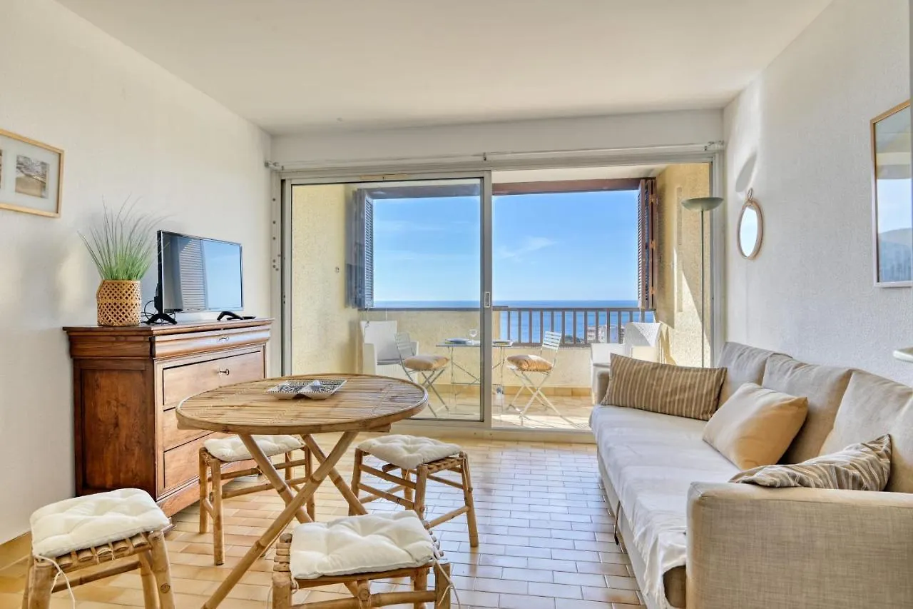 Appartement Charming Studio In Cassis With Sea View And Swimming Pool 0*,